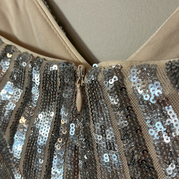 Lulus Dazzling Moments Silver Sequin Bodycon Midi Dress Small NYE Bachelorette - Picture 4 of 7